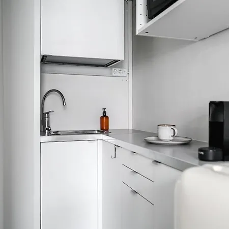 Stylish Downtown Διαμέρισμα Λάχτι