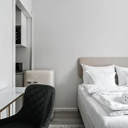 Stylish Downtown * Λάχτι